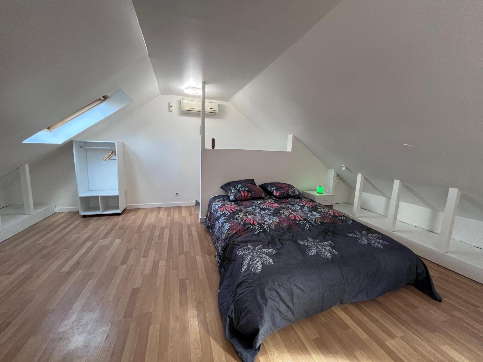 Maison De Caractere A Ballainvilliers Екстериор снимка